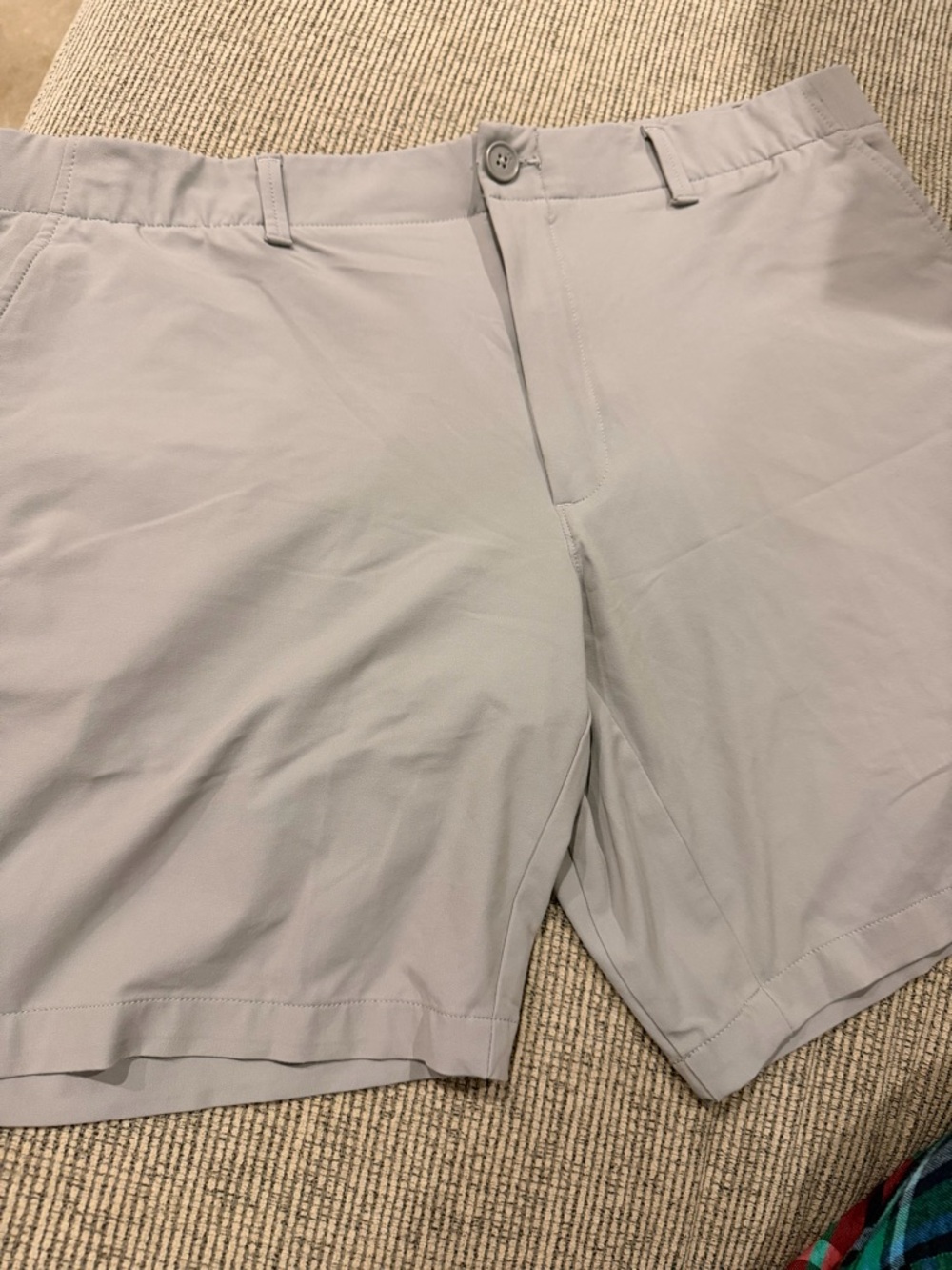 Under Armour Men Light Gray HeatGear Flat-Front Performance Golf Athletic Shorts